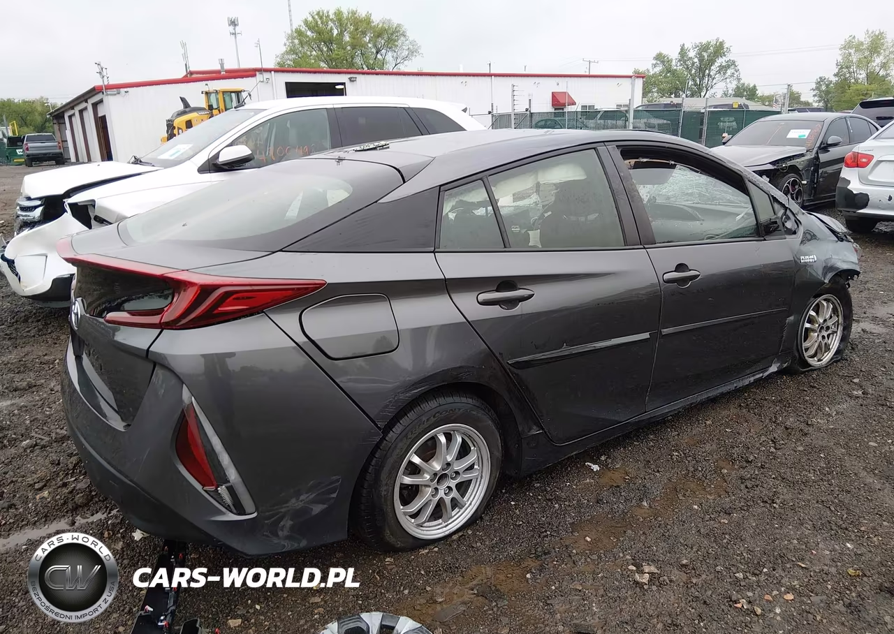 2022 Toyota Prius Prime Le VIN:JTDKAMFP8N3211664 - 4