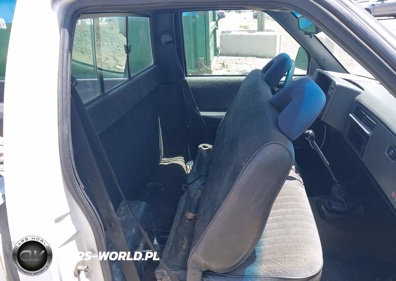 1993 Chevrolet S Truck S10 VIN:1GCCS14R6P8100704 - 8