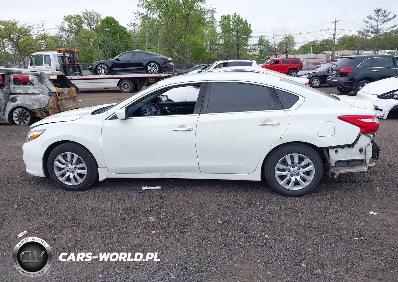 2016 Nissan Altima 2.5 S VIN:1N4AL3AP0GC289002 - 14
