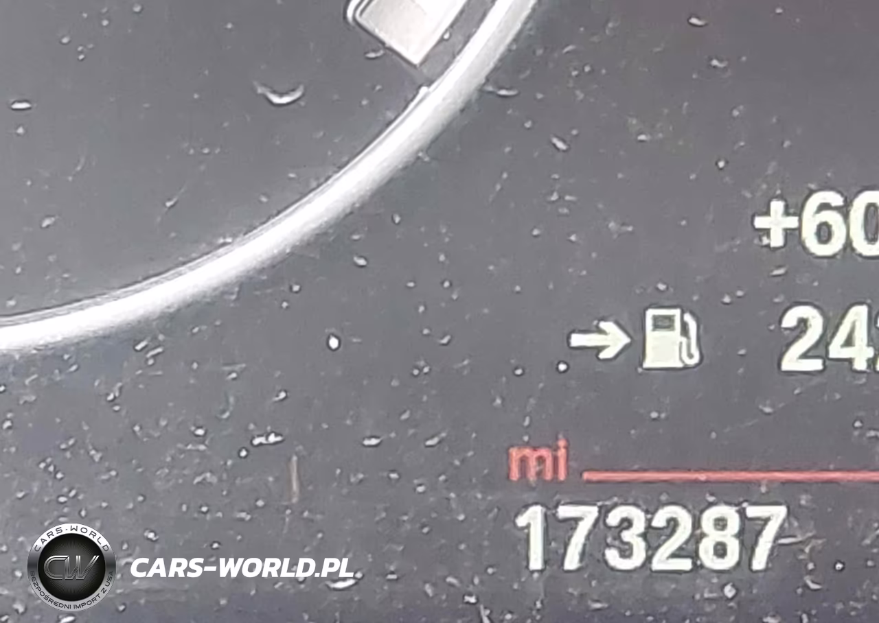 2017 BMW X3 xDrive28I VIN:5UXWX9C36H0W66953 - 15