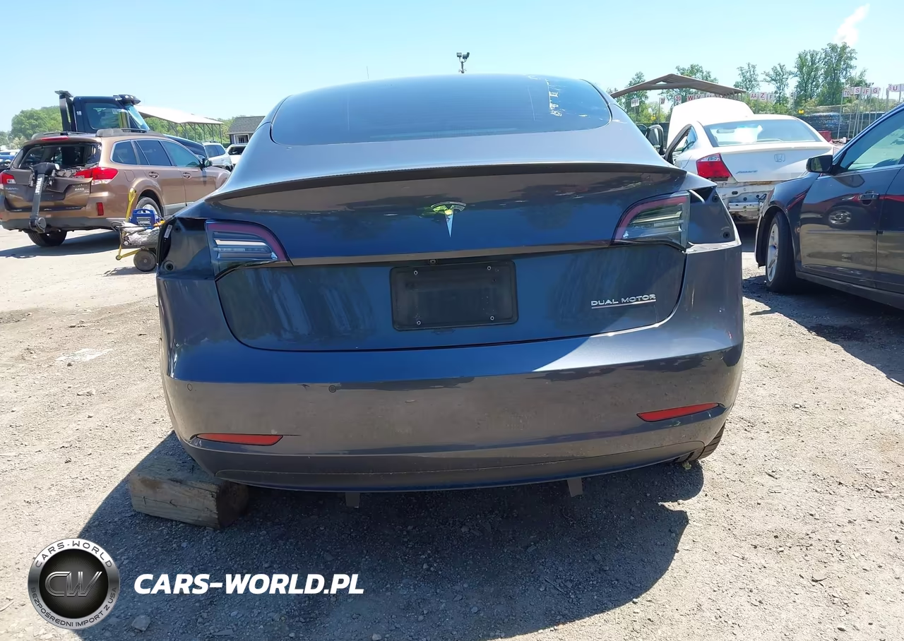 2022 Tesla Model 3 Performance Dual Motor All-Wheel Drive VIN:5YJ3E1EC8NF163267 - 16