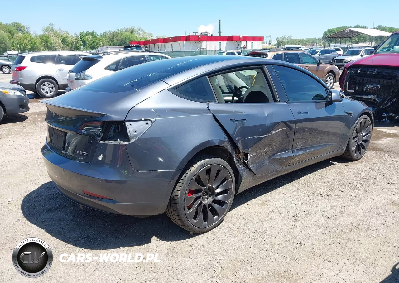 2022 Tesla Model 3 Performance Dual Motor All-Wheel Drive VIN:5YJ3E1EC8NF163267 - 4