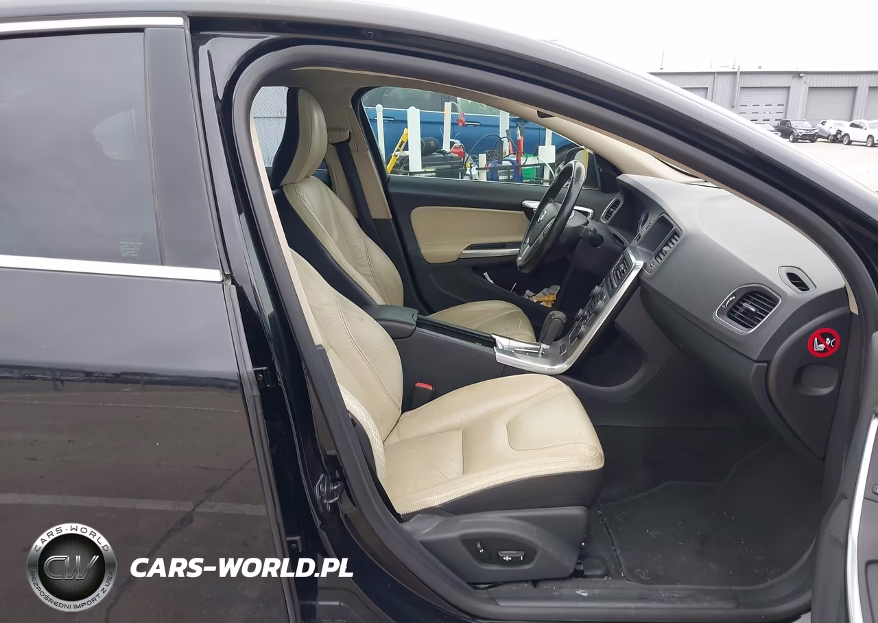 2011 Volvo S60 T6 VIN:YV1902FH1B2009145 - 5