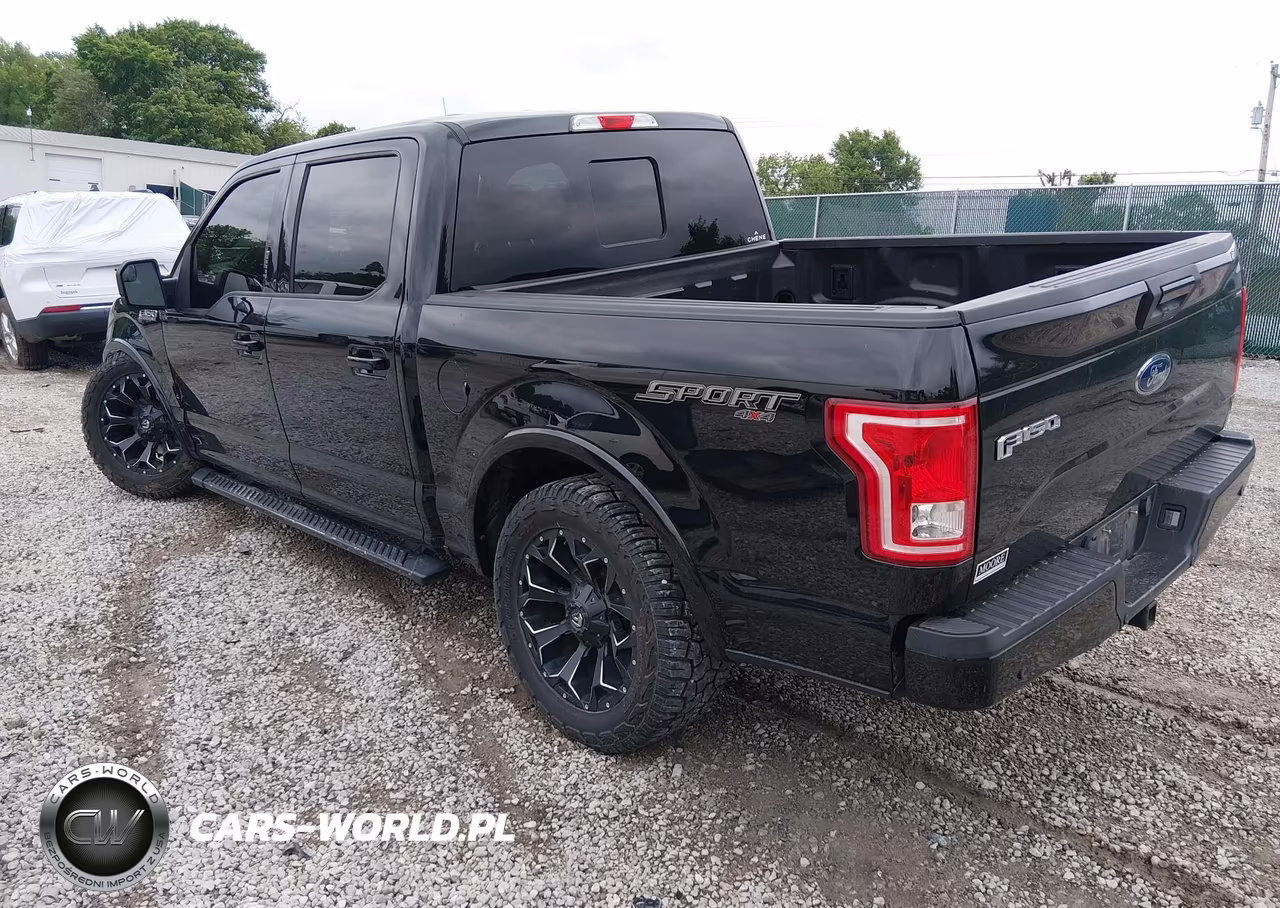 2017 Ford F-150 Xlt VIN:1FTEW1EFXHFA23561 - 3