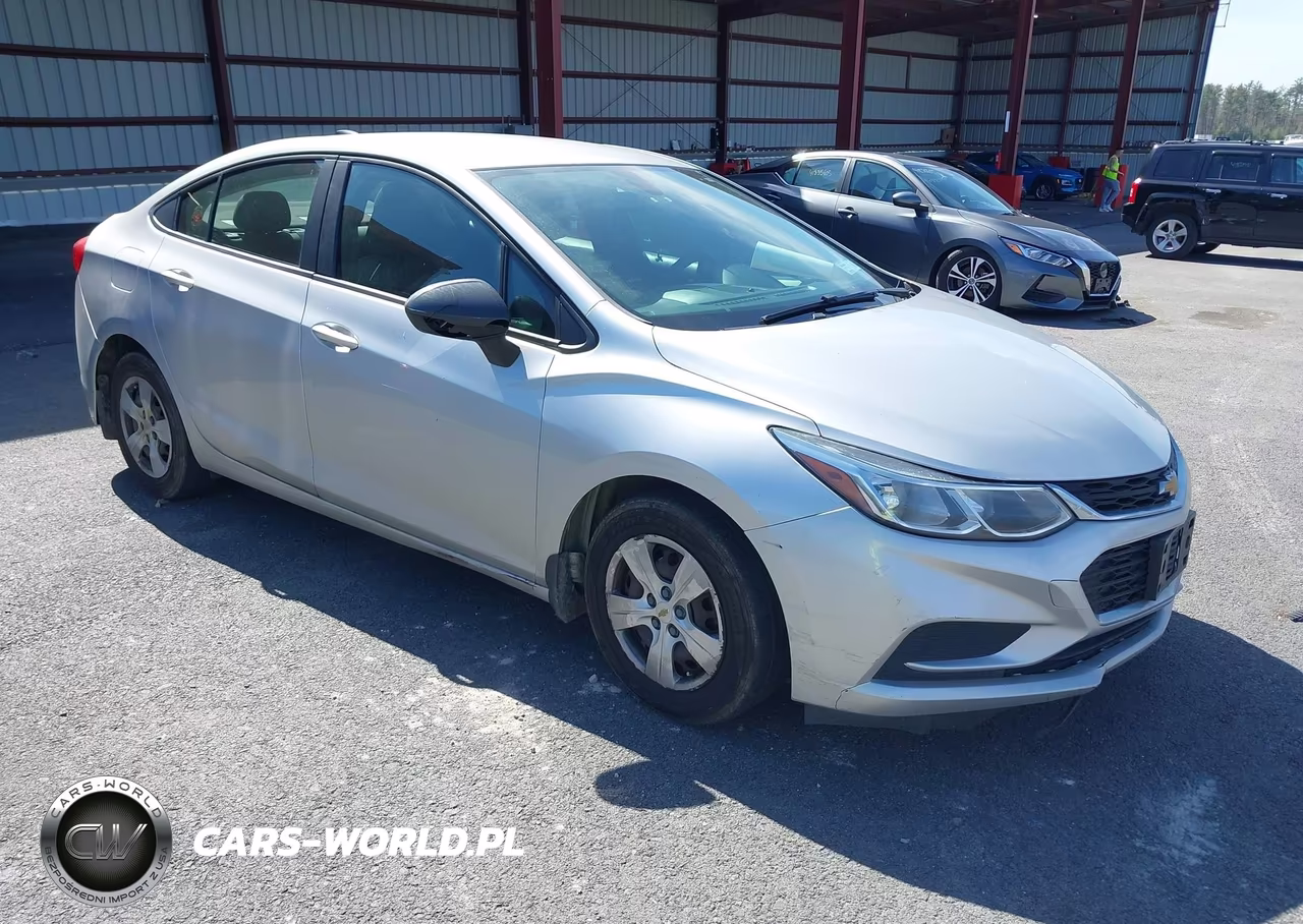 2018 Chevrolet Cruze Ls Auto – zdjęcie 1 z 16