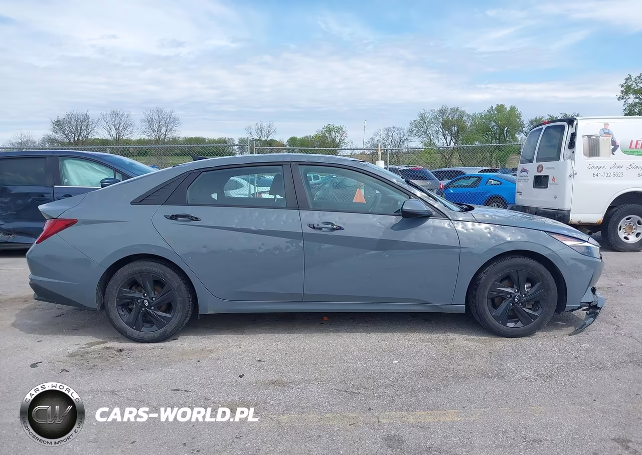 2023 Hyundai Elantra Hybrid Blue VIN:KMHLM4AJ6PU039688 - 13