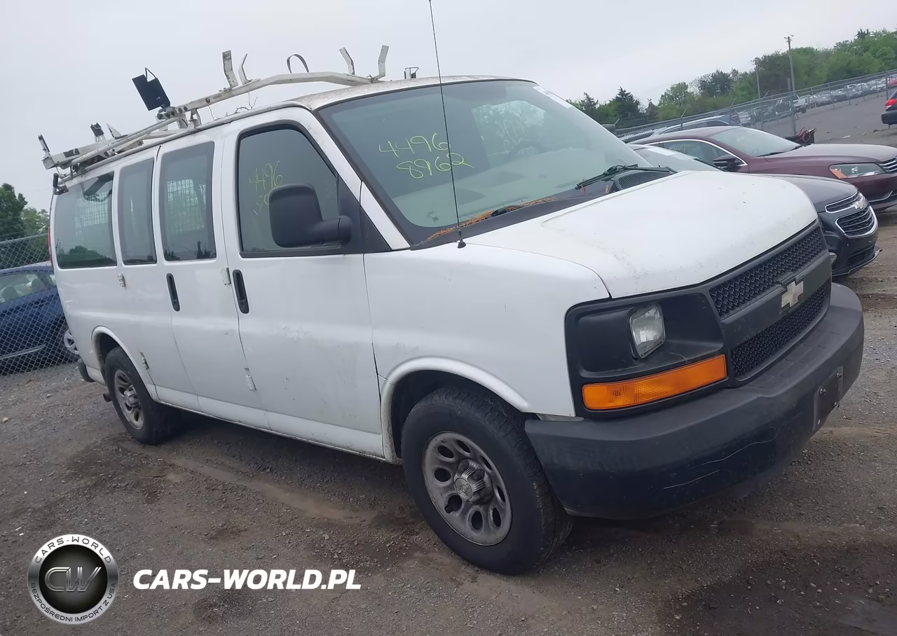 2009 Chevrolet Express 1500 Work Van