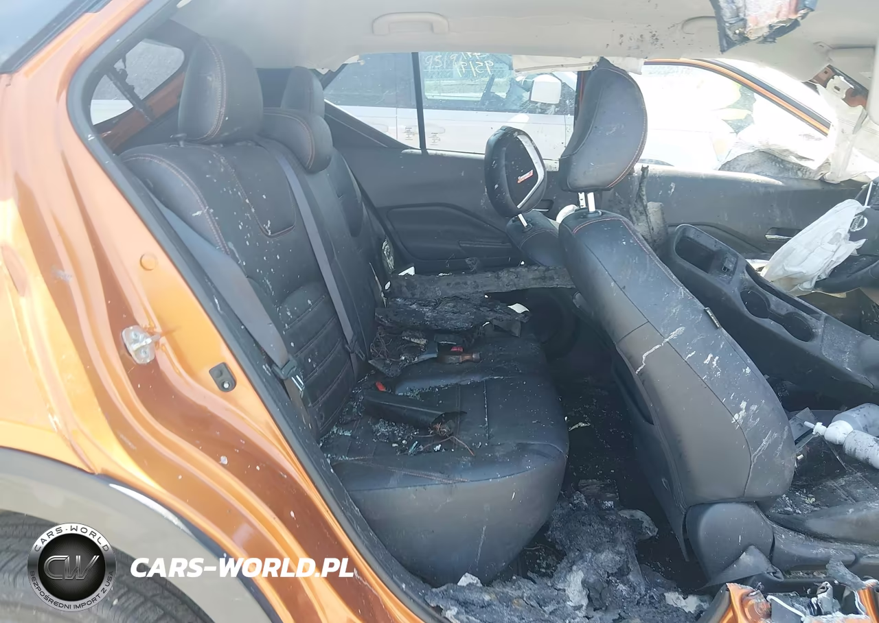 2019 Nissan Kicks Sr VIN:3N1CP5CU9KL544140 - 8