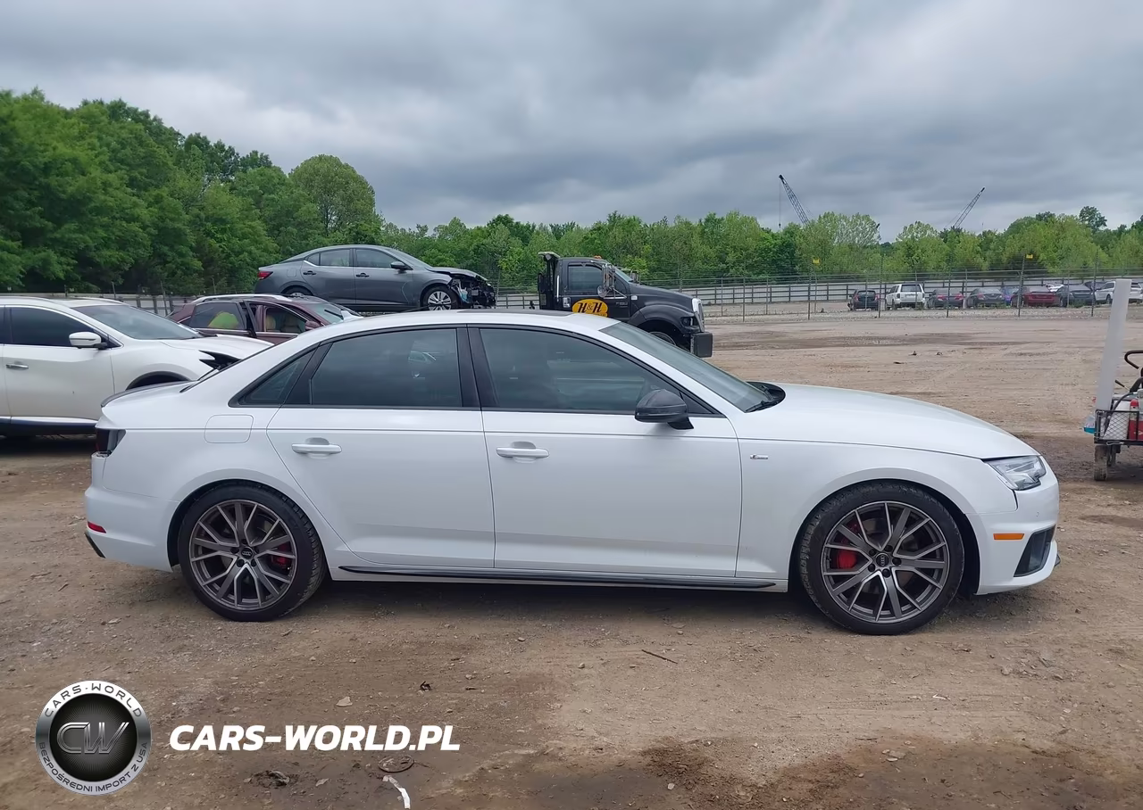 2019 Audi A4 45 Premium VIN:WAUENAF45KN020450 - 13