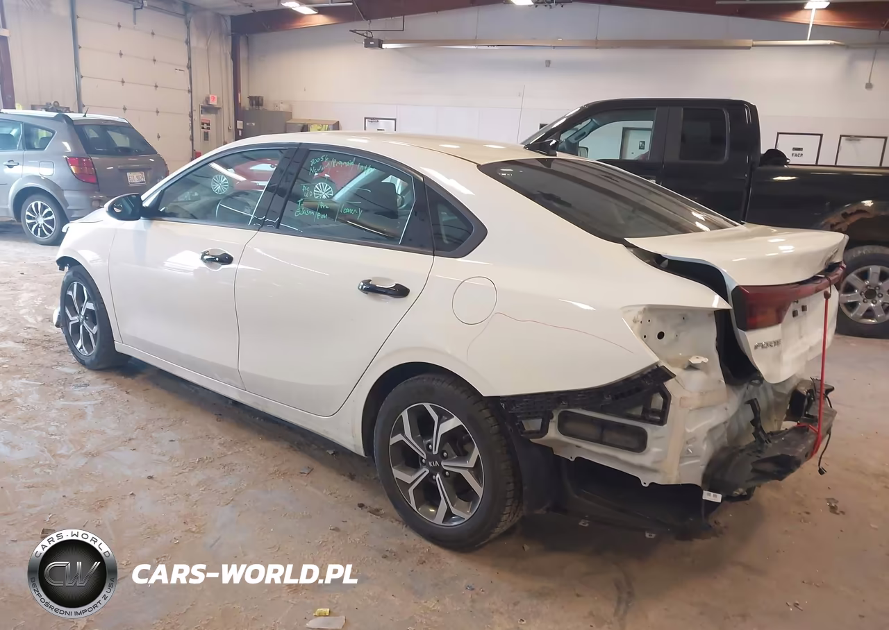 2021 Kia Forte Lxs VIN:3KPF24AD4ME362973 - 3