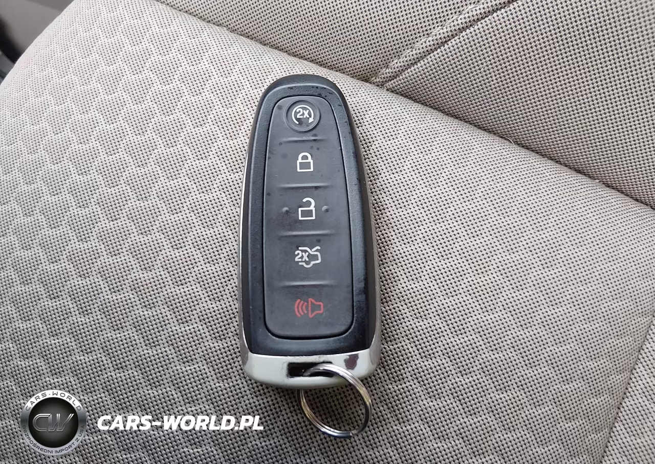 2019 Ford Escape Se VIN:1FMCU0GD5KUB01990 - 11