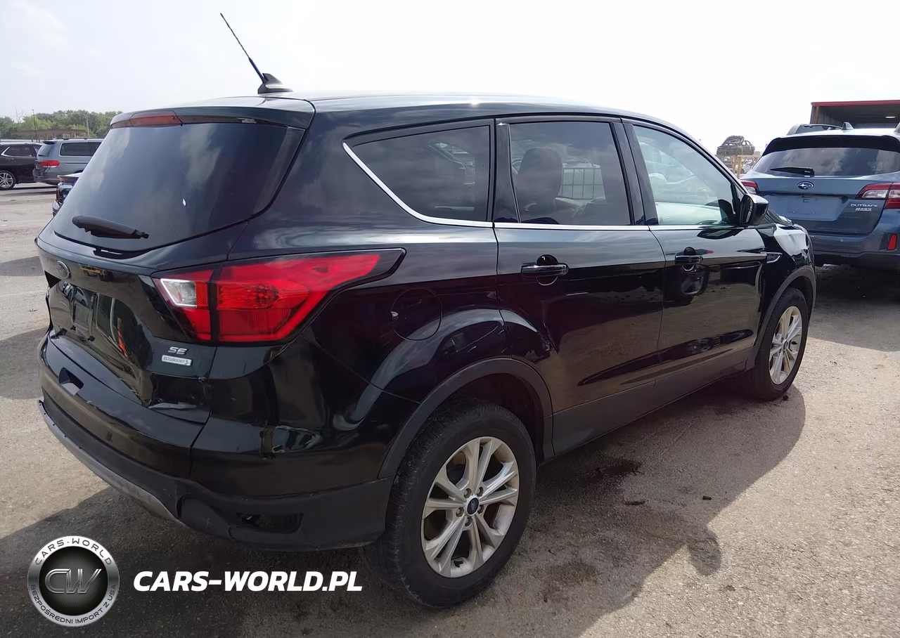 2019 Ford Escape Se VIN:1FMCU0GD5KUB01990 - 4
