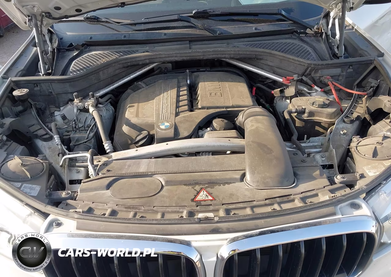 2015 BMW X5 xDrive35I VIN:5UXKR0C58F0K67514 - 10