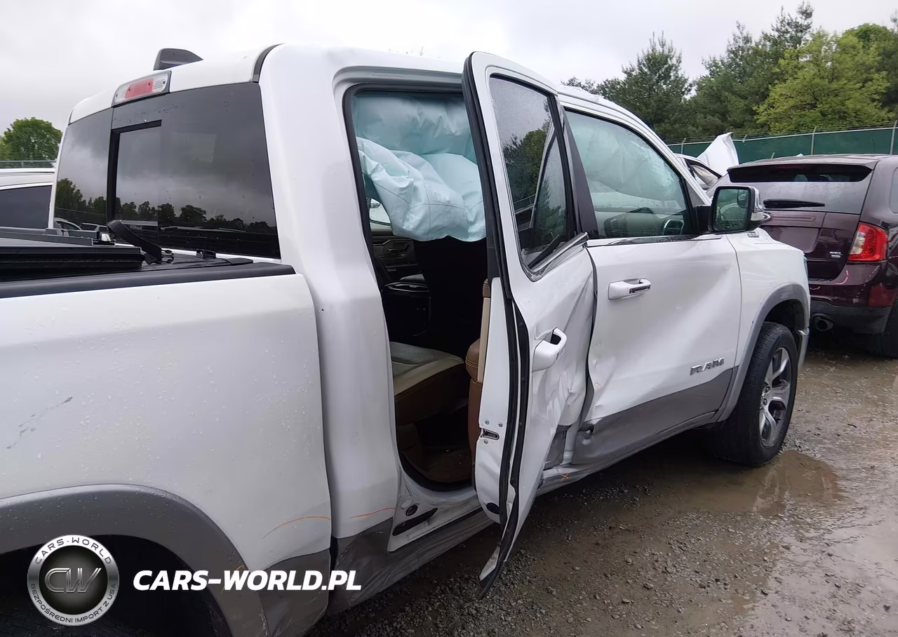 2019 Ram 1500 VIN:1C6SRFJT3KN662498 - 17