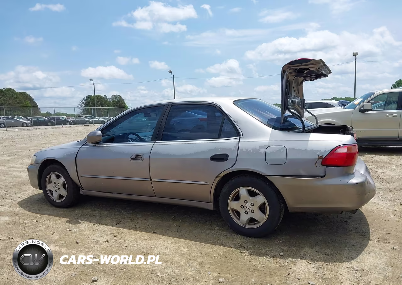 2000 Honda Accord 3.0 Ex VIN:1HGCG1651YA062127 - 14
