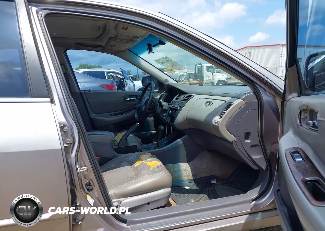 2000 Honda Accord 3.0 Ex VIN:1HGCG1651YA062127 - 5