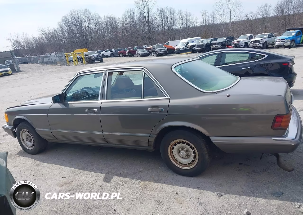 1984 Mercedes-Benz 380 Se VIN:WDBCA32A9EA062482 - 13
