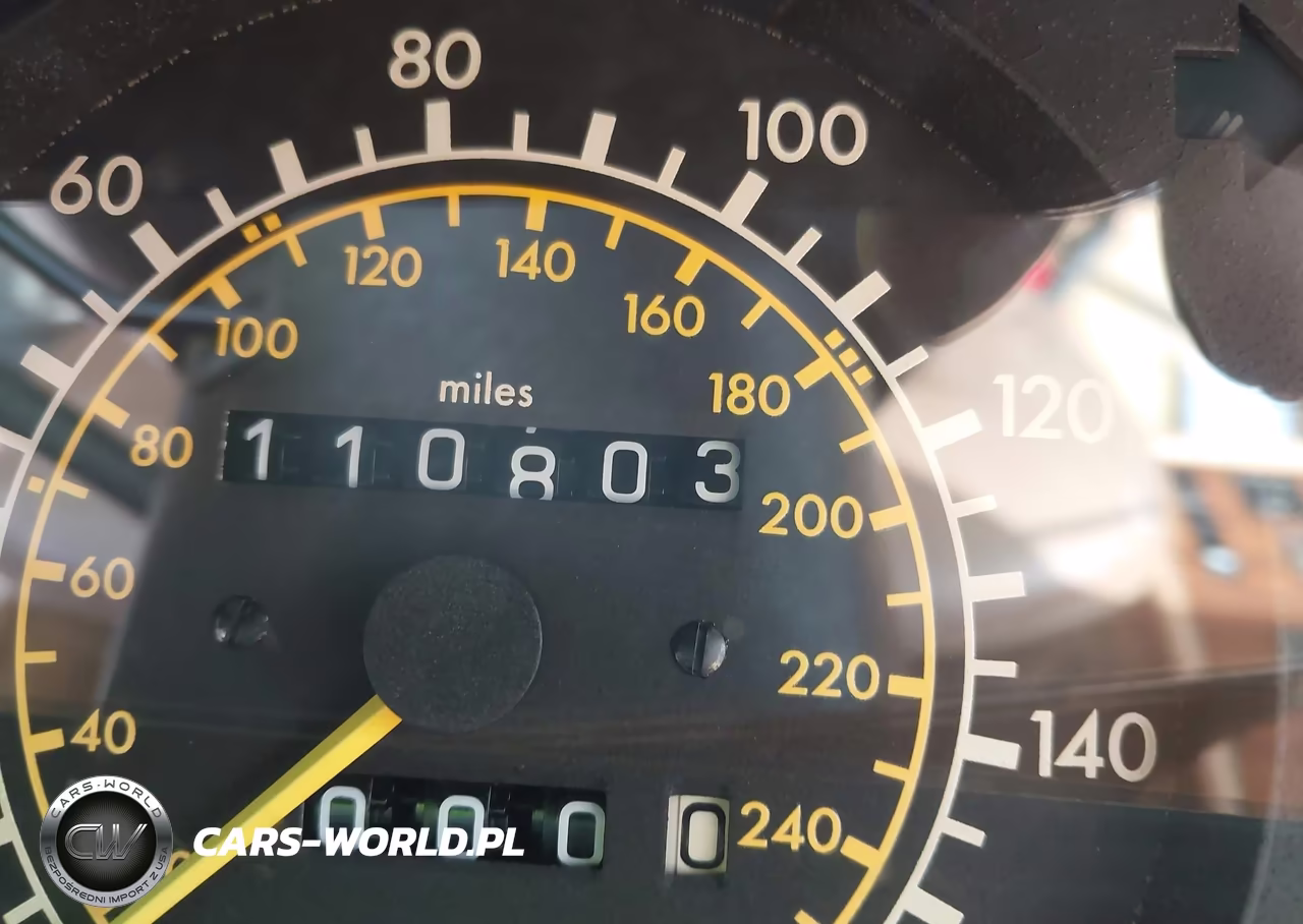 1984 Mercedes-Benz 380 Se VIN:WDBCA32A9EA062482 - 14