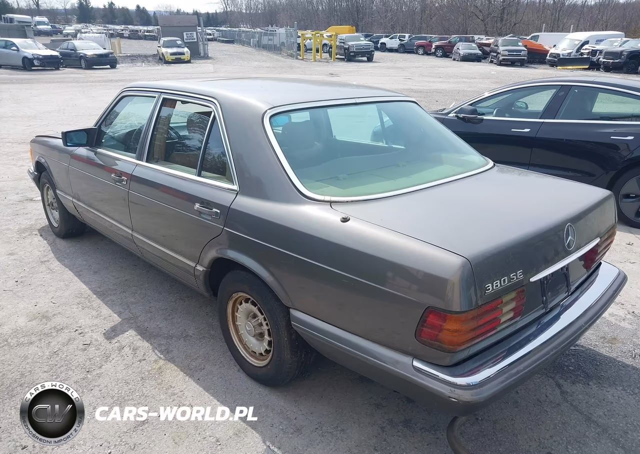 1984 Mercedes-Benz 380 Se VIN:WDBCA32A9EA062482 - 3