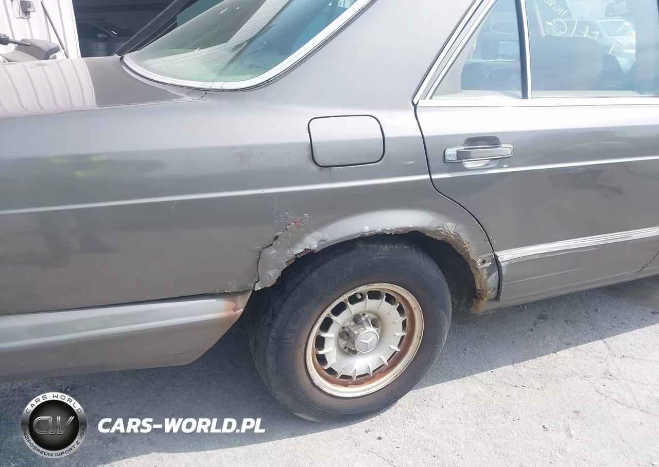 1984 Mercedes-Benz 380 Se VIN:WDBCA32A9EA062482 - 6
