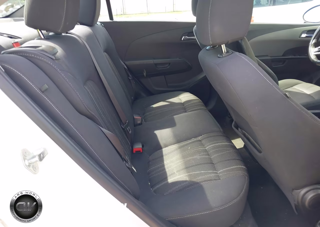2017 Chevrolet Sonic Lt Auto VIN:1G1JD5SH4H4121376 - 8