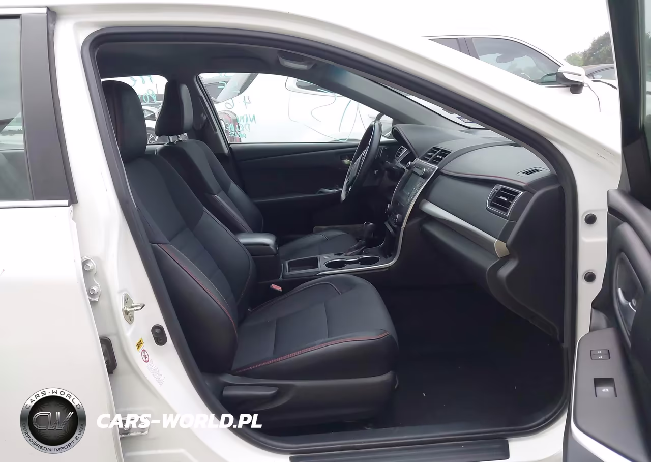 2017 Toyota Camry Se VIN:4T1BF1FK2HU716145 - 5