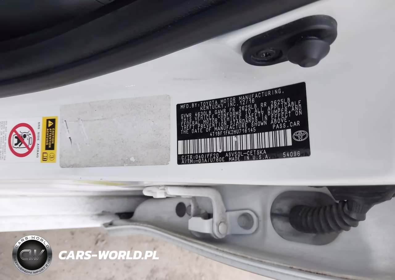 2017 Toyota Camry Se VIN:4T1BF1FK2HU716145 - 9
