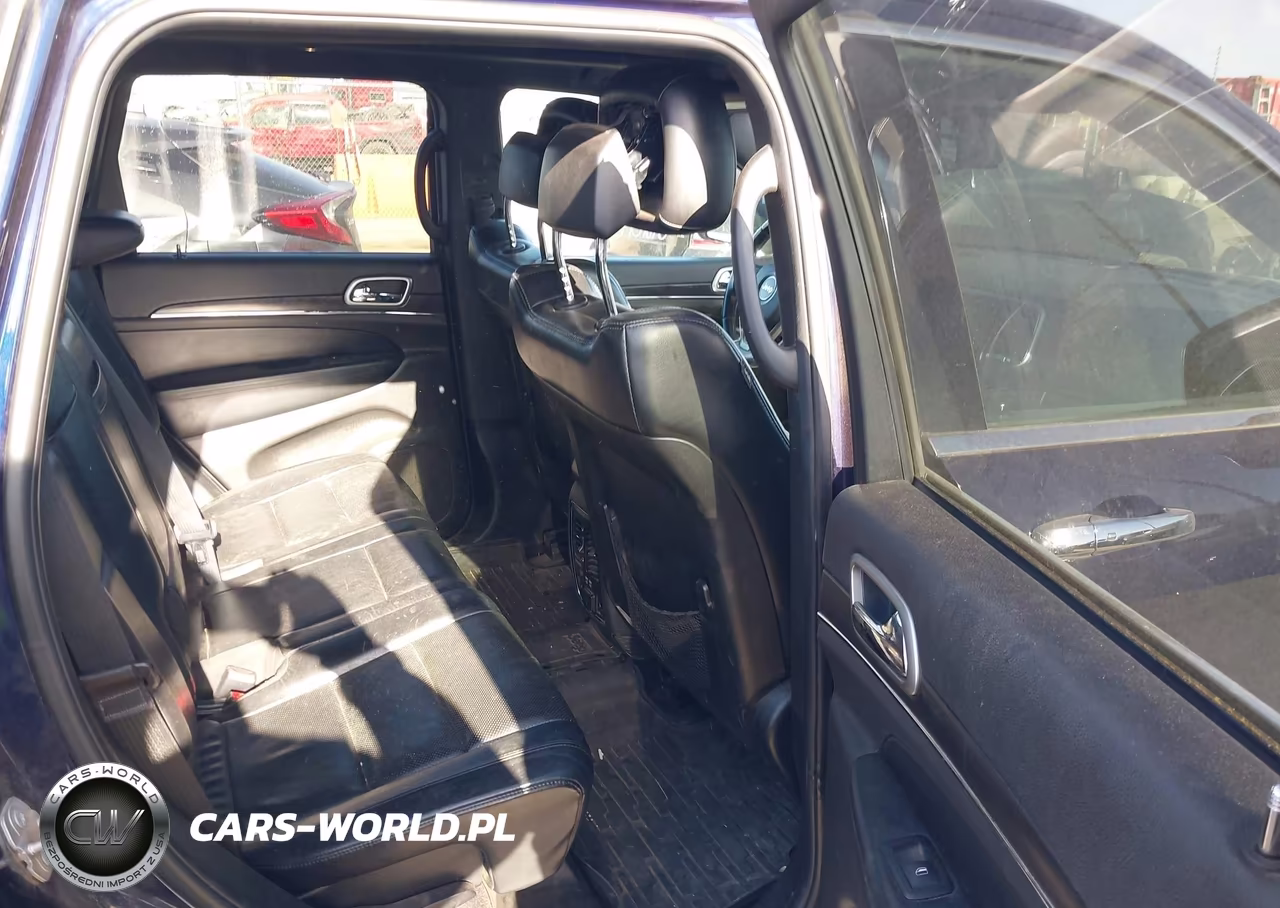 2018 Jeep Grand Cherokee Limited 4X2 VIN:1C4RJEBG6JC130683 - 8