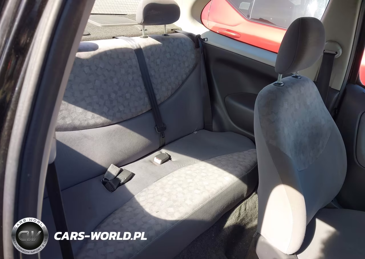 2001 Toyota Echo VIN:JTDAT123510135775 - 8