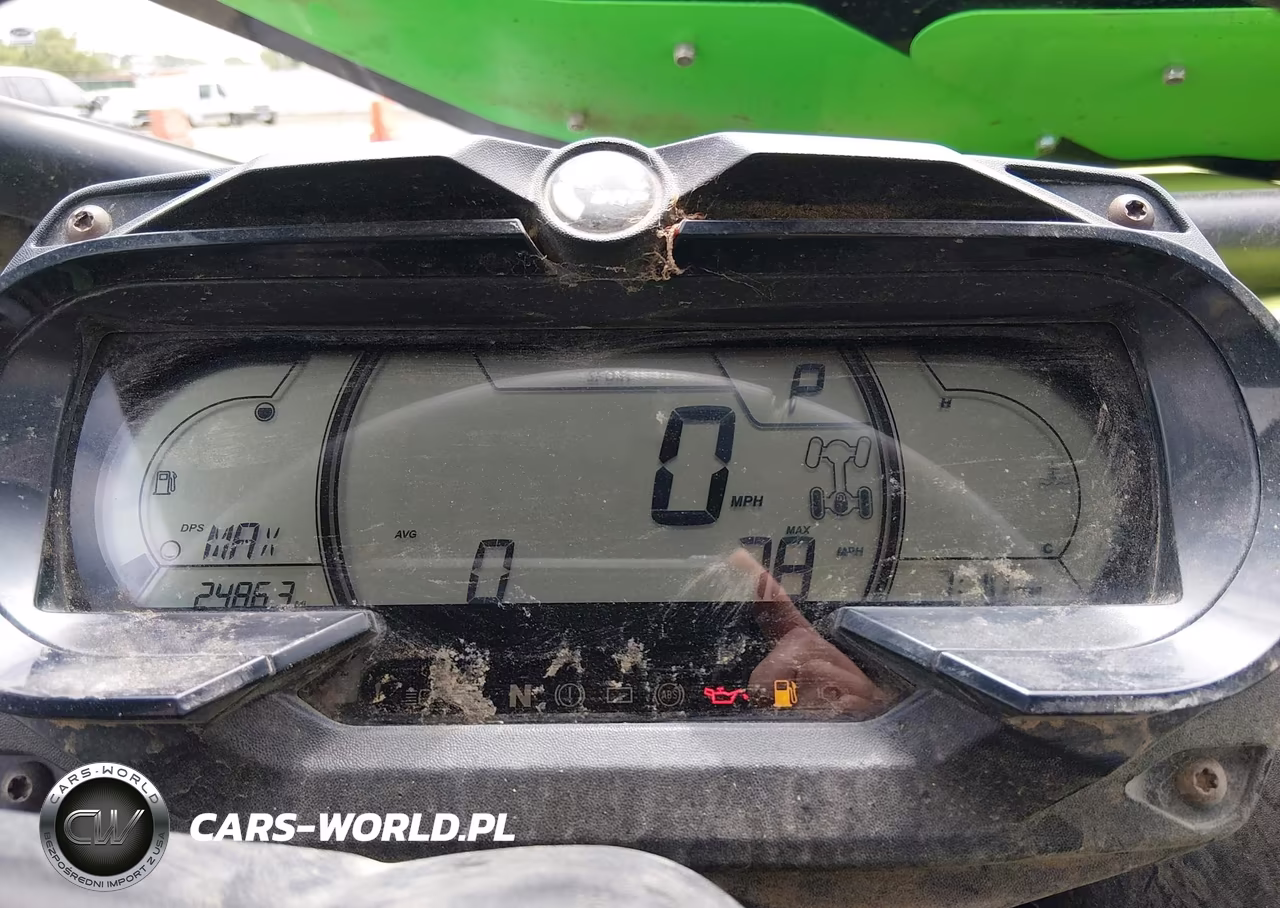 2020 Can-Am Maverick X3 Max VIN:3JBVAAV22LK000620 - 7