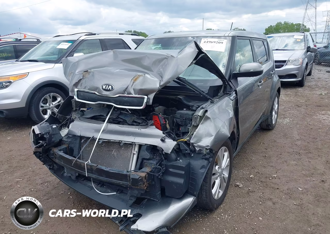 2014 Kia Soul + VIN:KNDJP3A51E7084954 - 6