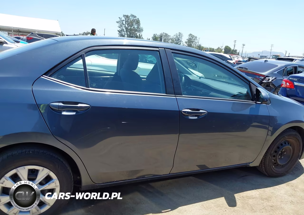 2016 Toyota Corolla L VIN:5YFBURHE2GP523263 - 13