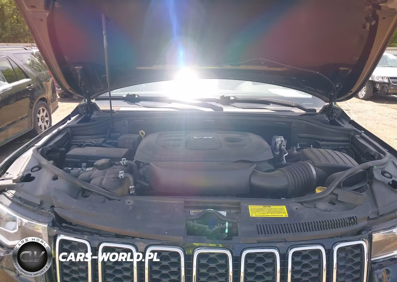 2019 Jeep Grand Cherokee Laredo E 4X4 VIN:1C4RJFAG8KC658556 - 10