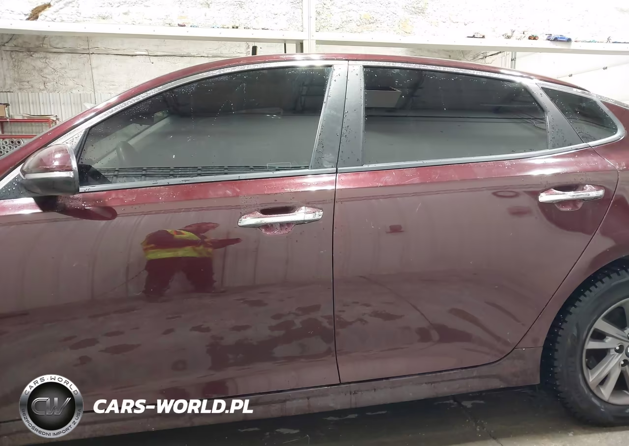 2020 Kia Optima Lx VIN:5XXGT4L39LG437517 - 15