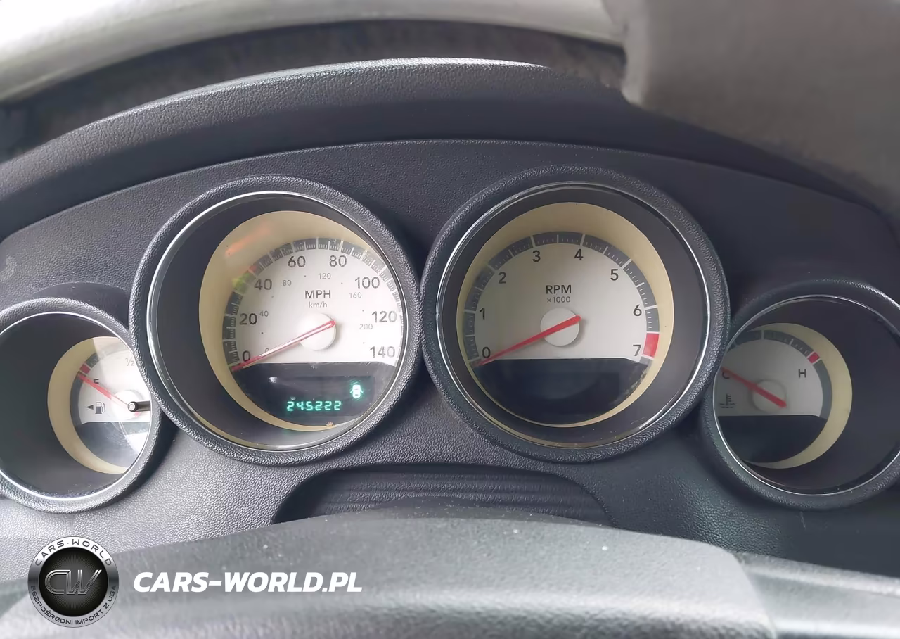 2008 Dodge Charger VIN:2B3KA43G18H286066 - 7