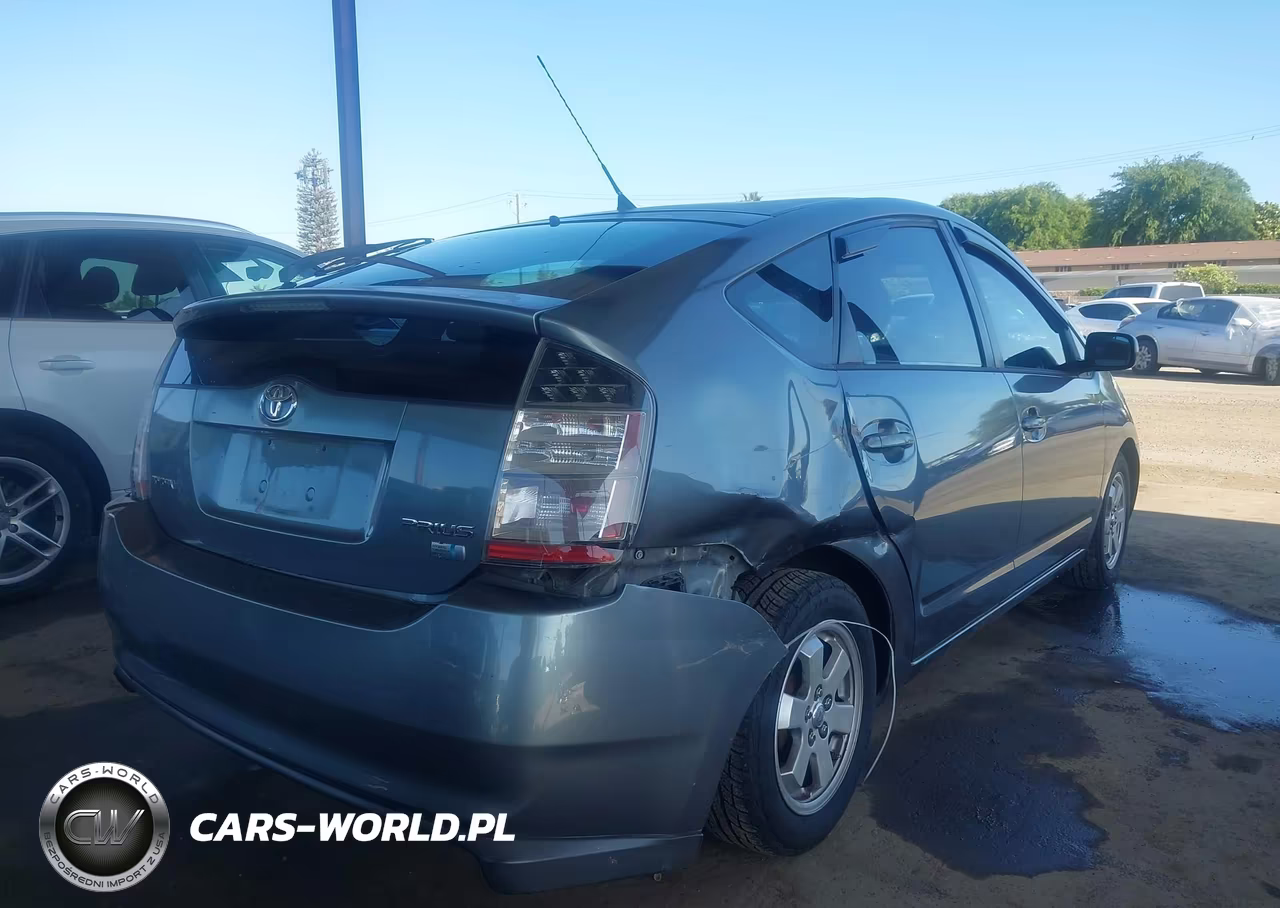 2005 Toyota Prius VIN:JTDKB20UX53027956 - 4