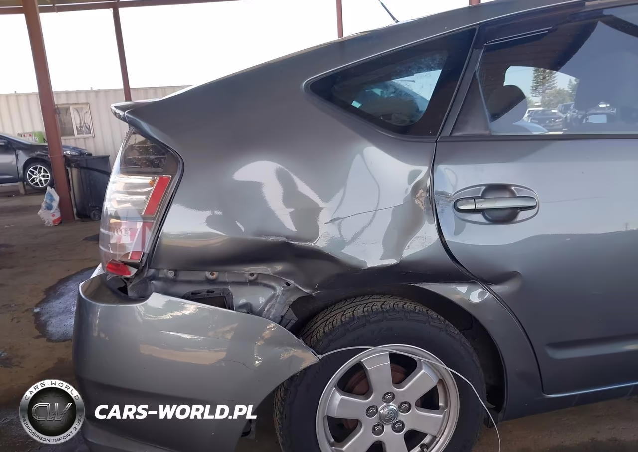 2005 Toyota Prius VIN:JTDKB20UX53027956 - 6