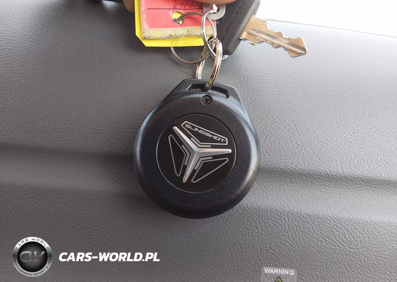 2024 Polaris Slingshot R VIN:57XAARHB7R8165240 - 11