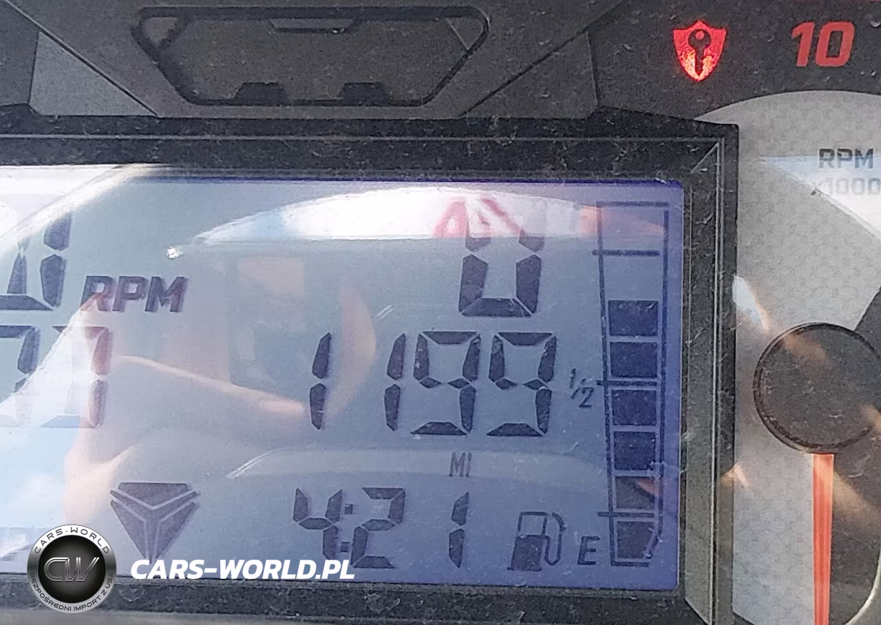 2024 Polaris Slingshot R VIN:57XAARHB7R8165240 - 16