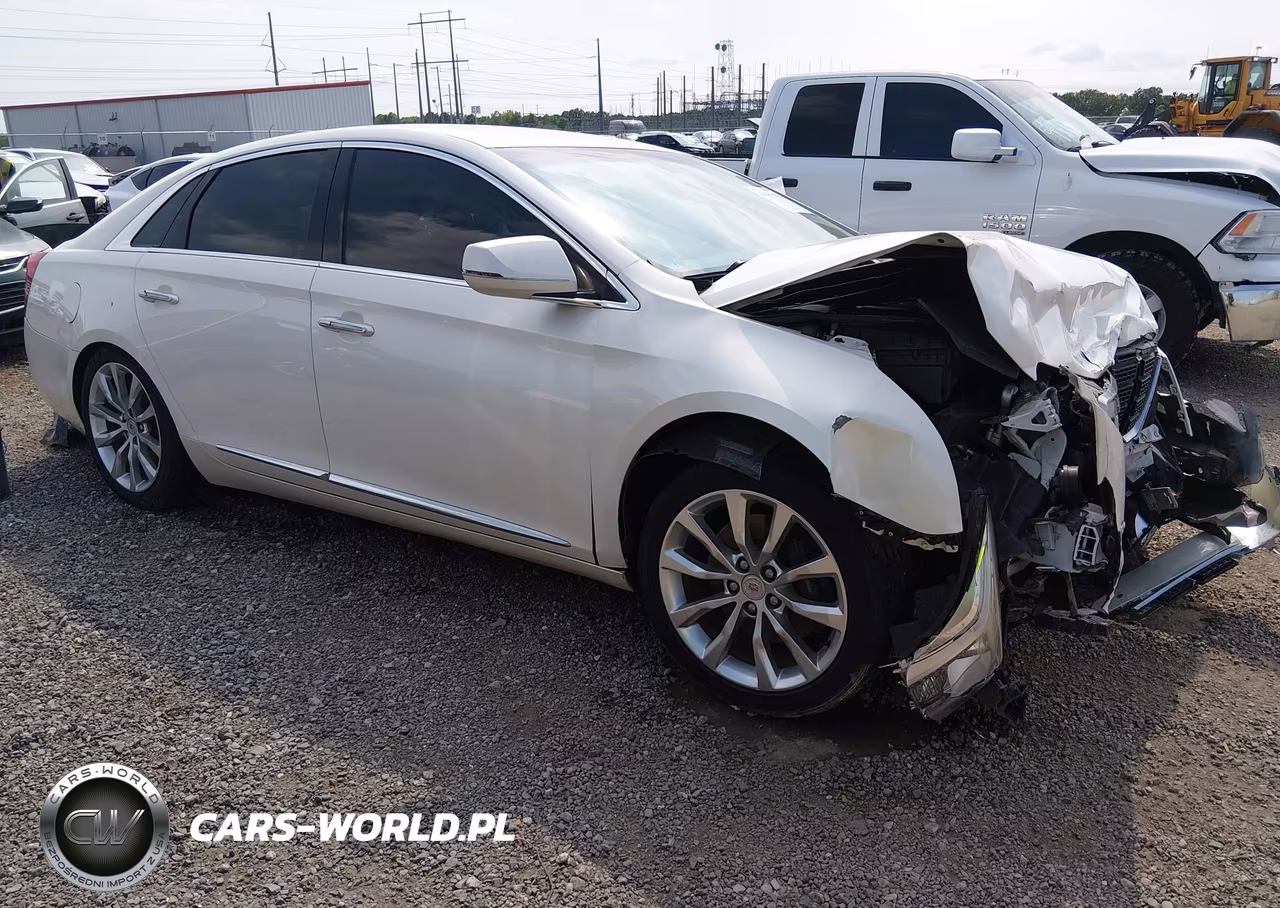 2015 Cadillac Xts Luxury – zdjęcie 1 z 17