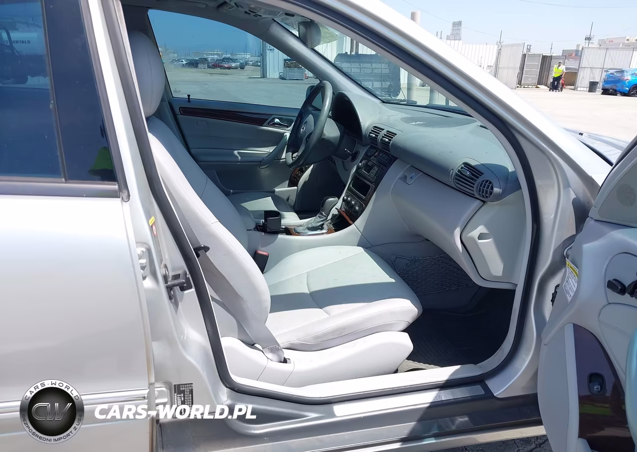 2002 Mercedes-Benz C 240 VIN:WDBRF61J42F166844 - 5