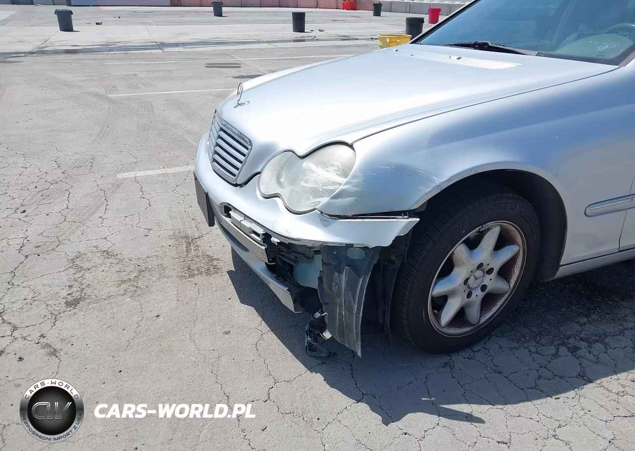 2002 Mercedes-Benz C 240 VIN:WDBRF61J42F166844 - 6