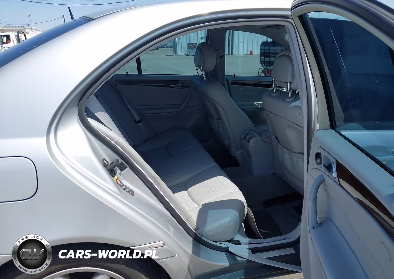 2002 Mercedes-Benz C 240 VIN:WDBRF61J42F166844 - 8