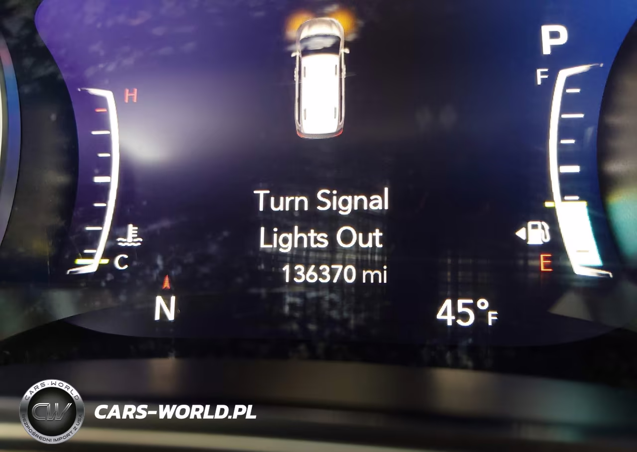 2018 Chrysler Pacifica Touring L Plus VIN:2C4RC1EGXJR271312 - 16