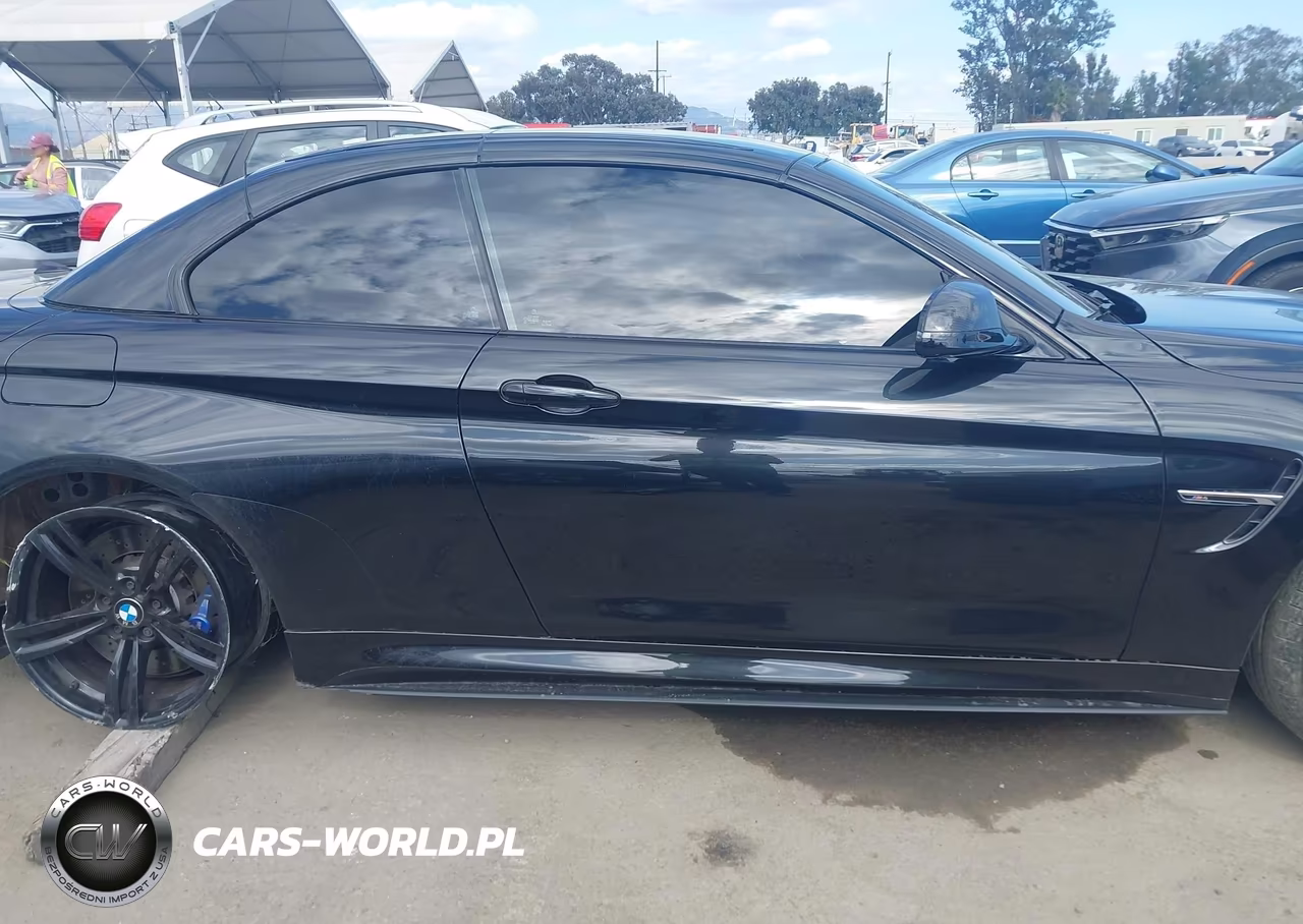 2015 BMW M4 VIN:WBS3U9C56FP968383 - 13