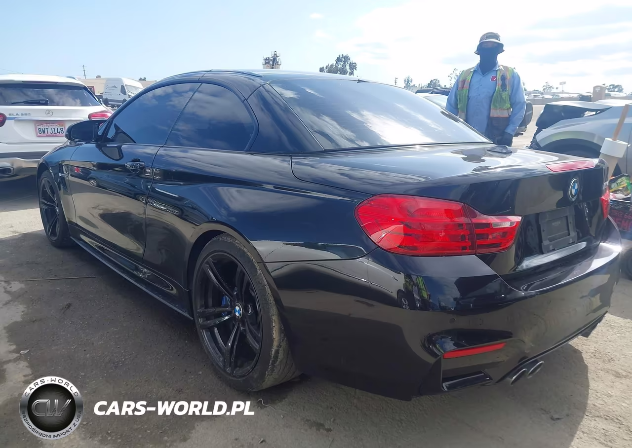 2015 BMW M4 VIN:WBS3U9C56FP968383 - 3