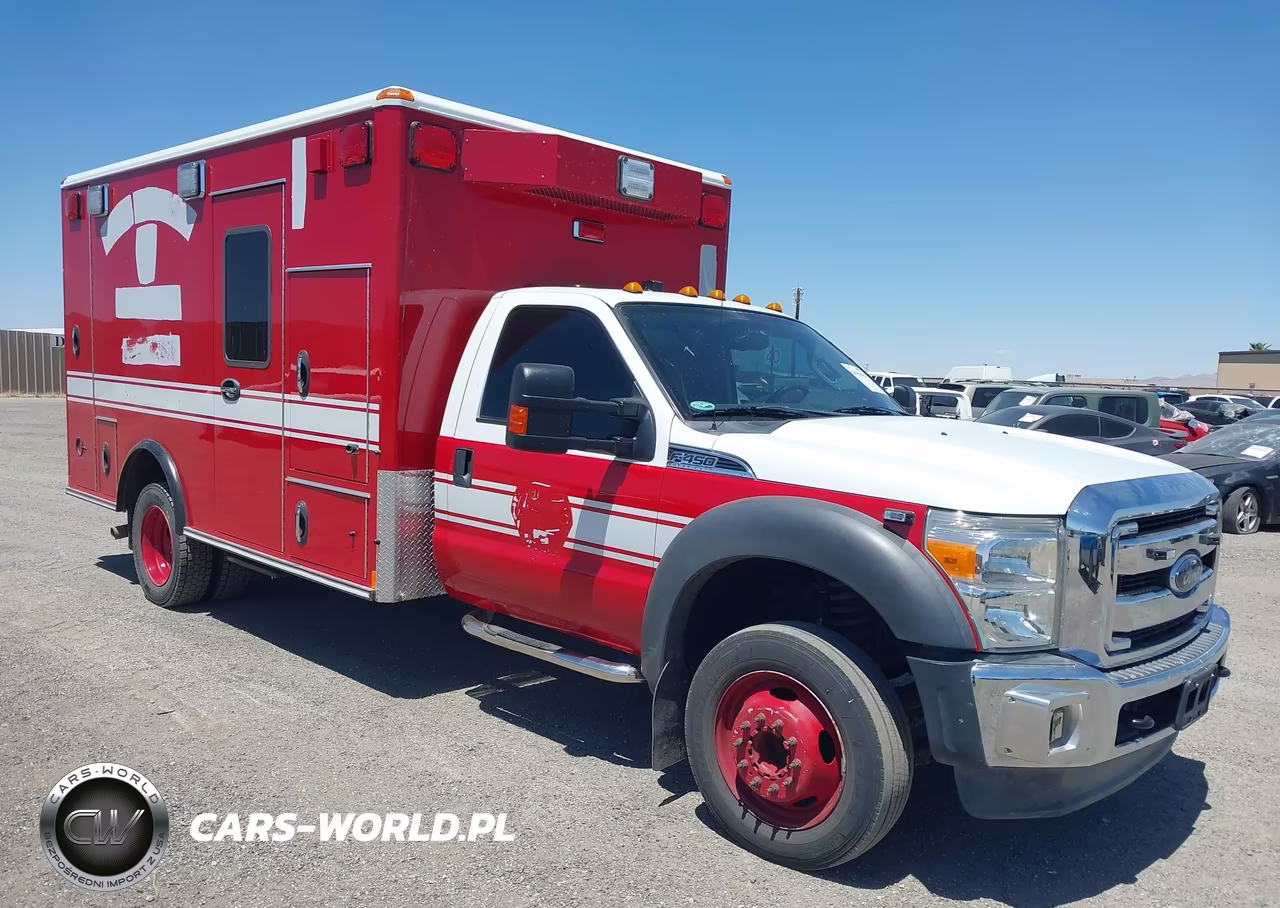 2013 Ford F-450 Chassis Xlt