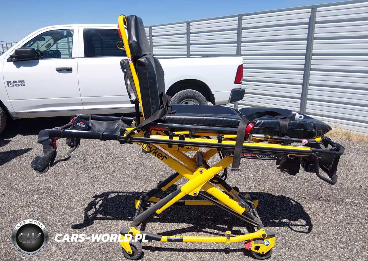 2013 Ford F-450 Chassis Xlt VIN:1FDUF4GT7DEB53955 - 12
