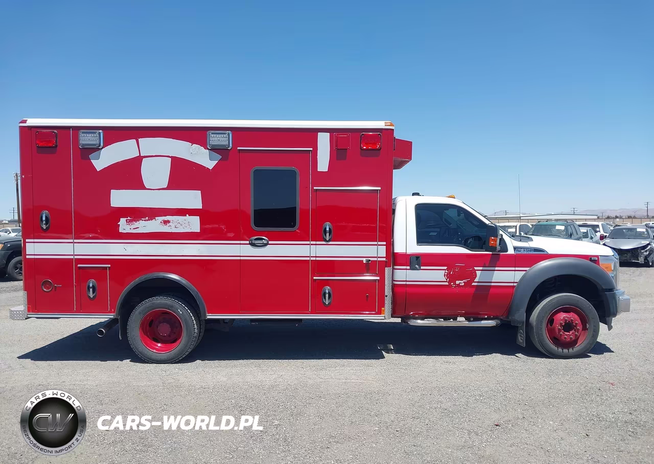 2013 Ford F-450 Chassis Xlt VIN:1FDUF4GT7DEB53955 - 16