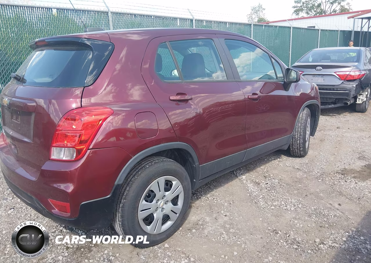 2017 Chevrolet Trax Ls VIN:3GNCJKSB6HL160023 - 4